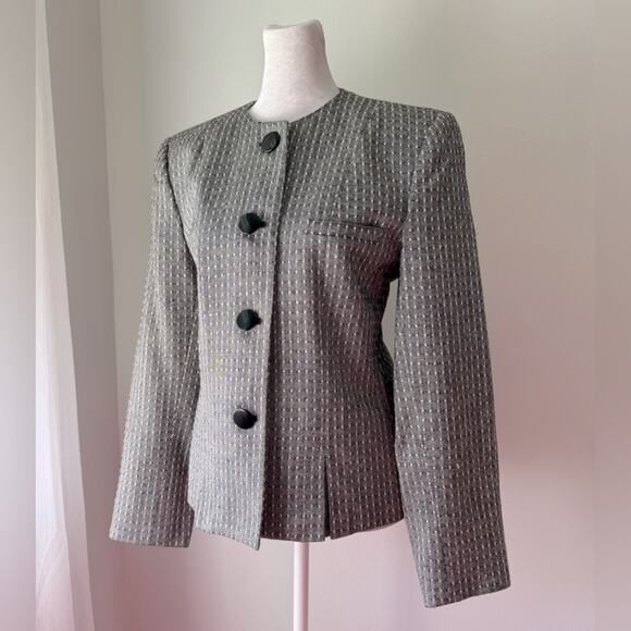 Vintage ‘90s J. Gallery Black & White Textured Collarless Blazer - Picture 2 of 6